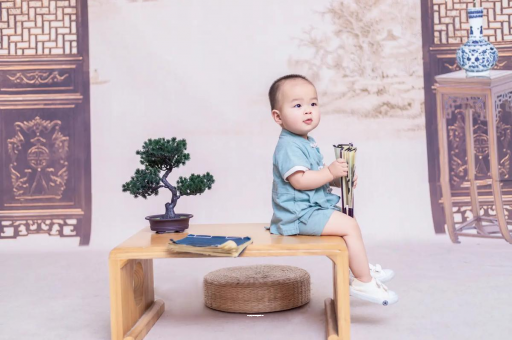 代怀包生男孩机构宝宝发烧过后拉肚子